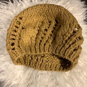 Knitted French Tan Beret NWOT